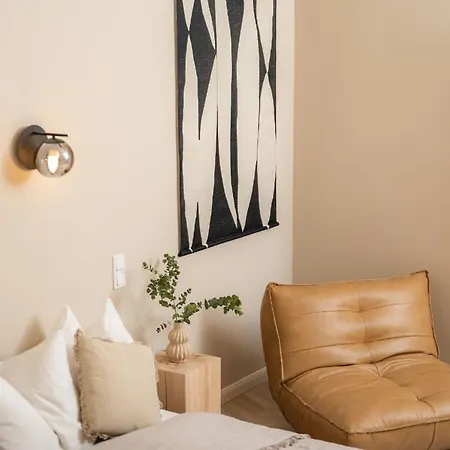 Arbio I Artsy Oasis