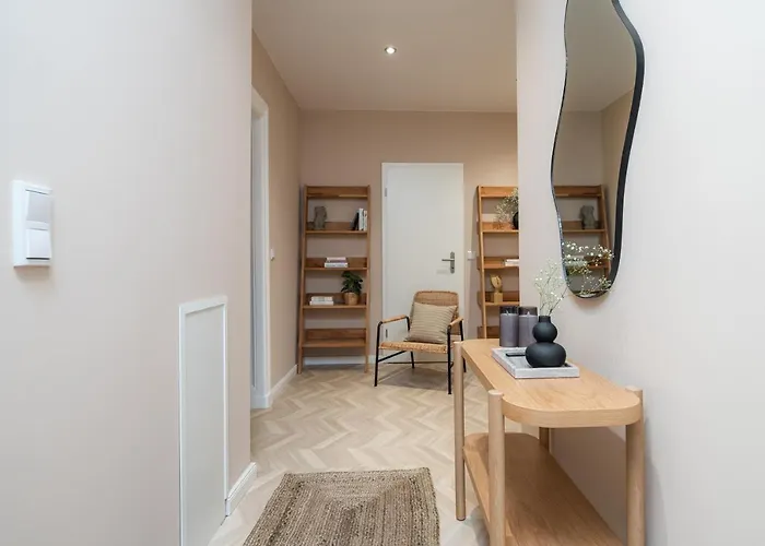 Apartment Arbio I Artsy Oasis